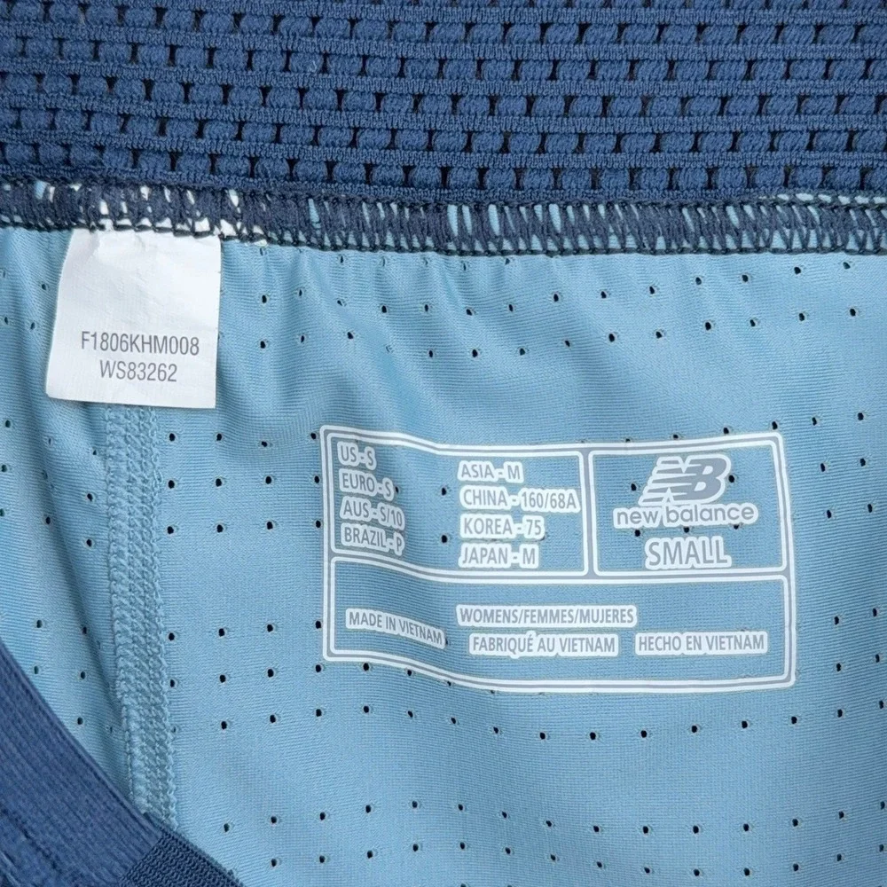 New Balance 2-in-1 Running Shorts Womens Small WS83262 Blue